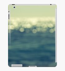 blurred light iPad Case/Skin