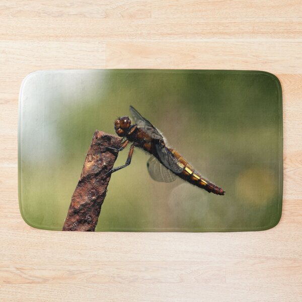Item preview, Broad-bodied Chaser en profile designed and sold by cuprum.