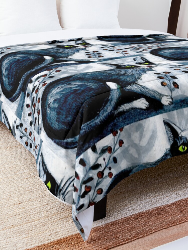 Alternate view of Tuxedo Teddy Comforter
