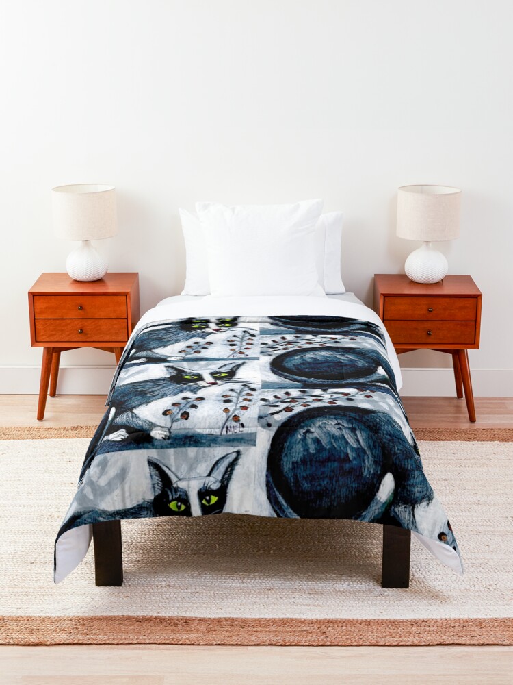 Alternate view of Tuxedo Teddy Comforter