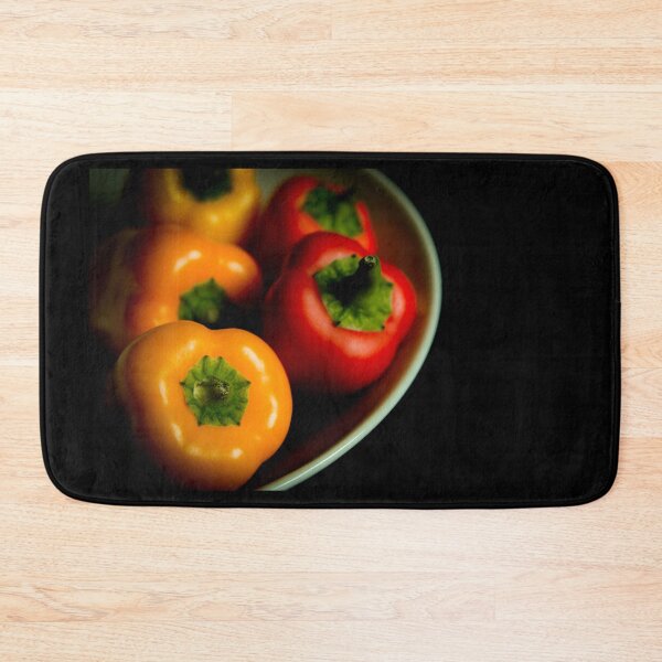 Aperçu de l'œuvre Colorful peppers créée et vendue par GemaIbarra.