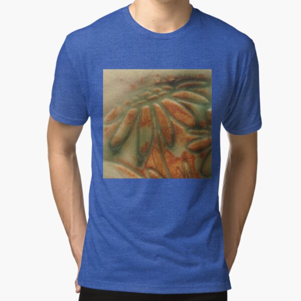 Ceramic Daisies Tri-blend T-Shirt