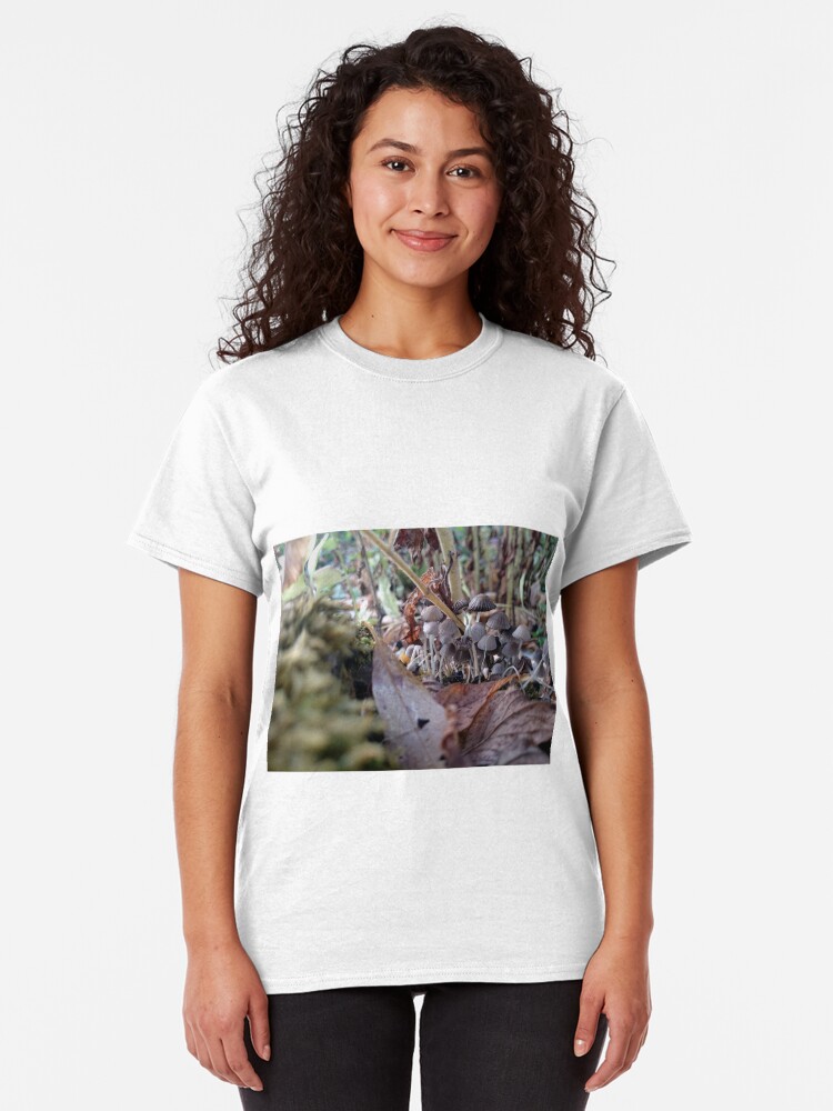 Alternative Ansicht von Kleine Pilze Classic T-Shirt