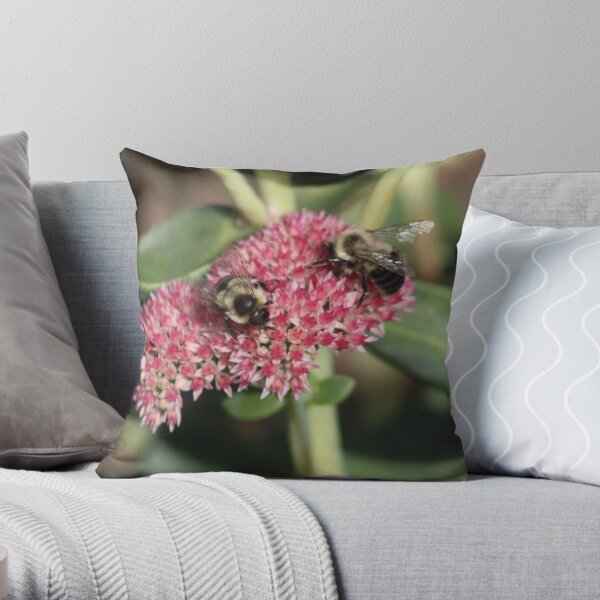 Two little bees Throw Pillow