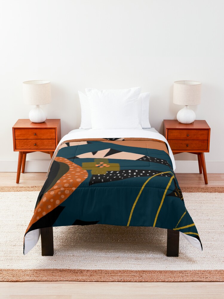 Alternate view of Evening meadow Comforter