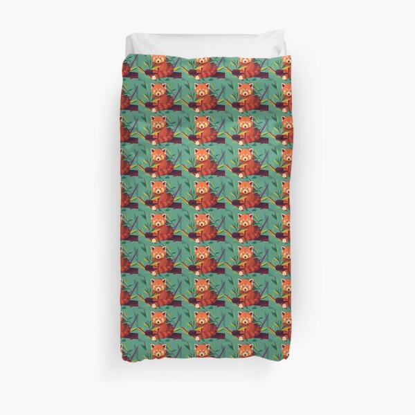 Raccoon in a tree Duvet Cover