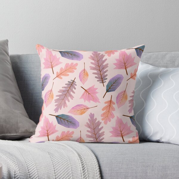 Pink winter Autumnal leaf pattern Throw Pillow