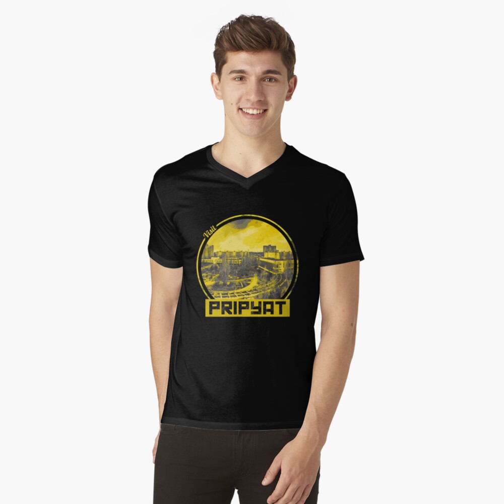 Artikel-Vorschau von T-Shirt mit V-Ausschnitt, designt und verkauft von RaccoonBrother.