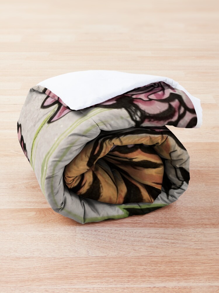 Alternate view of Tiger Comforter