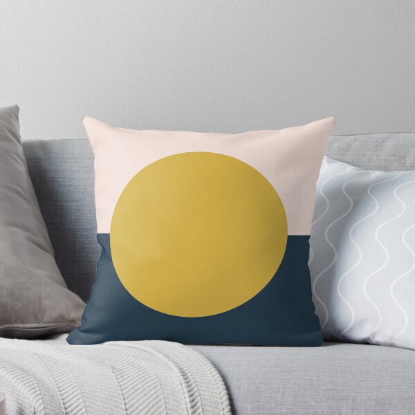 Aperçu de l'œuvre Sun Dot Moitié Moitié. Conception géométrique minimaliste en jaune moutarde, bleu marine et rose blush créée et vendue par kierkegaard.