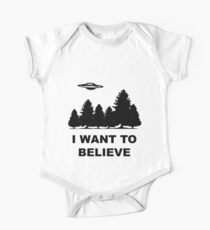"I want to believe" X Files One Piece - Short Sleeve
