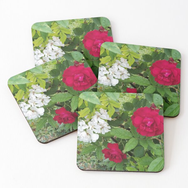 Artikelvorschau, Schöne rote und weiße Blumen entworfen und verkauft von mymysterycloset.