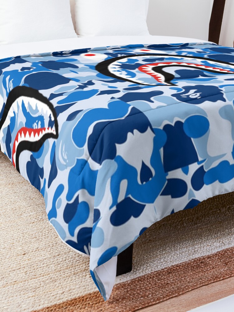 Alternate view of Untitled Comforter