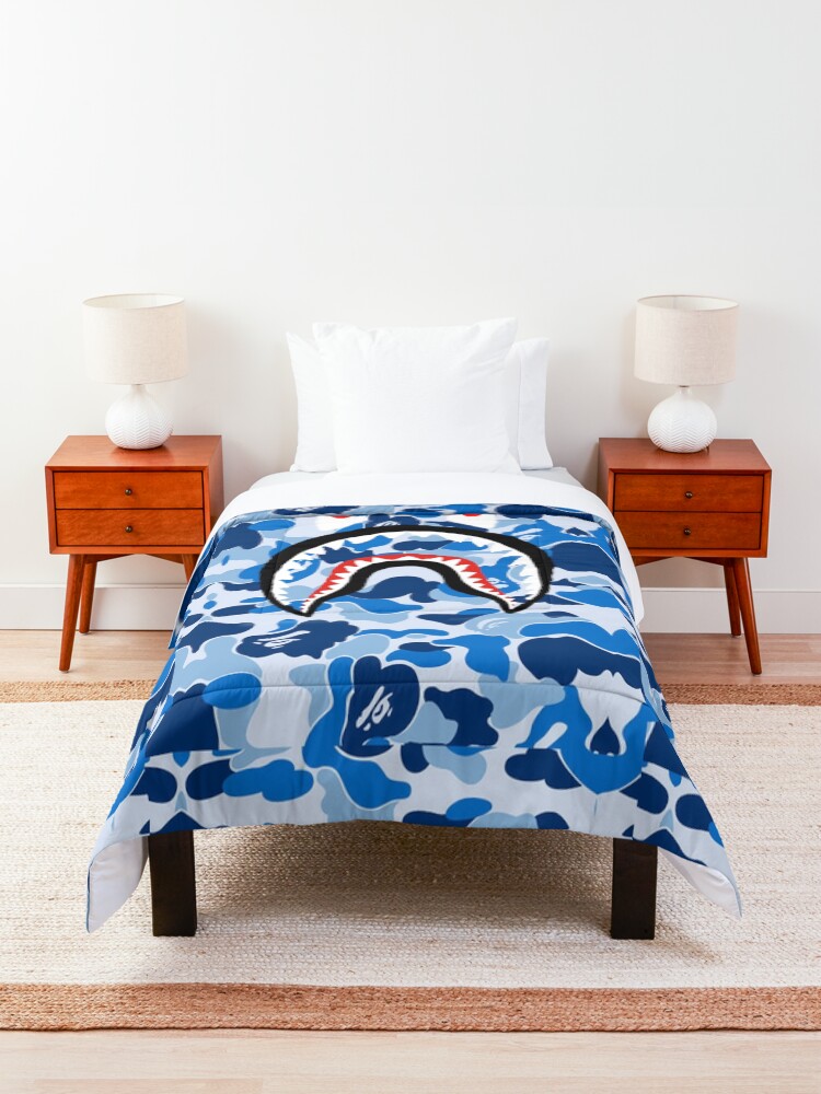 Alternate view of Untitled Comforter