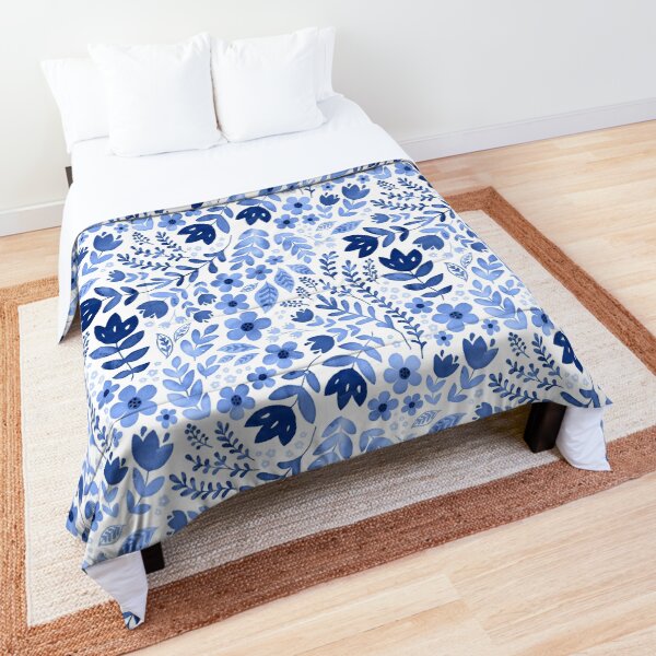 Blue watercolour floral Comforter