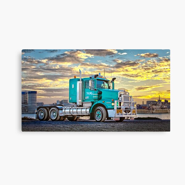 Toll Energy. Kenworth T658 Canvas Print