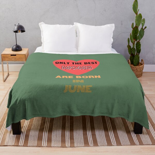 Item preview, Only The Best Moms Are Born In June Fun Ajusté Birthday Anniversaire  designed and sold by Sandydesign.