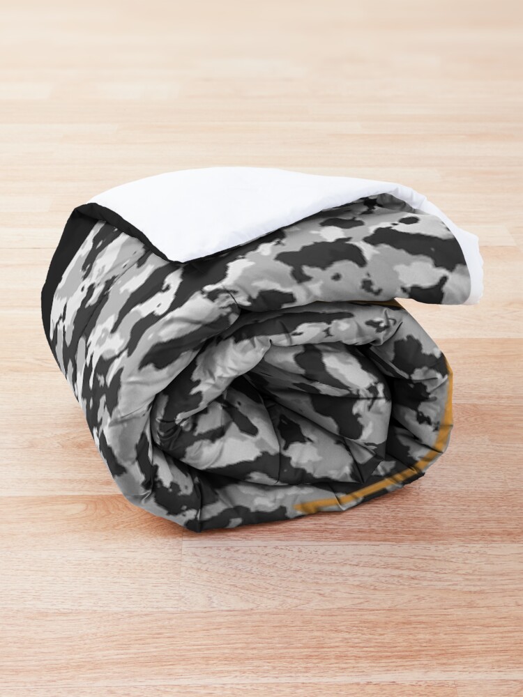 Alternate view of Untitled Comforter