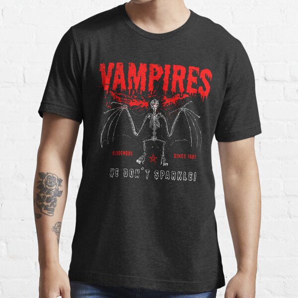 Vampire - Halloween Edition - Eldritch Dreamer - Lovecraftian Cthulhu mythos wear Essential T-Shirt