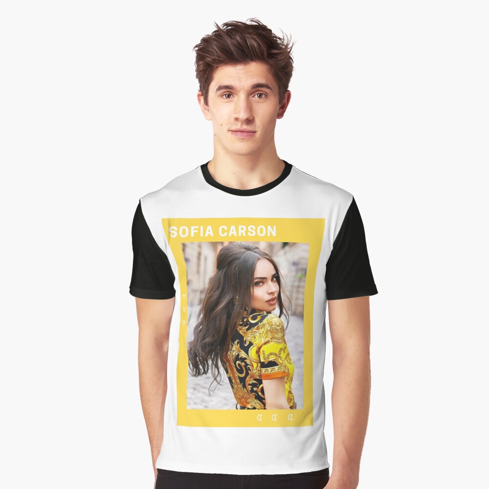 Vista previa del artículo con la obra «Camiseta gráfica», diseñado y vendido por debnamcarson.
