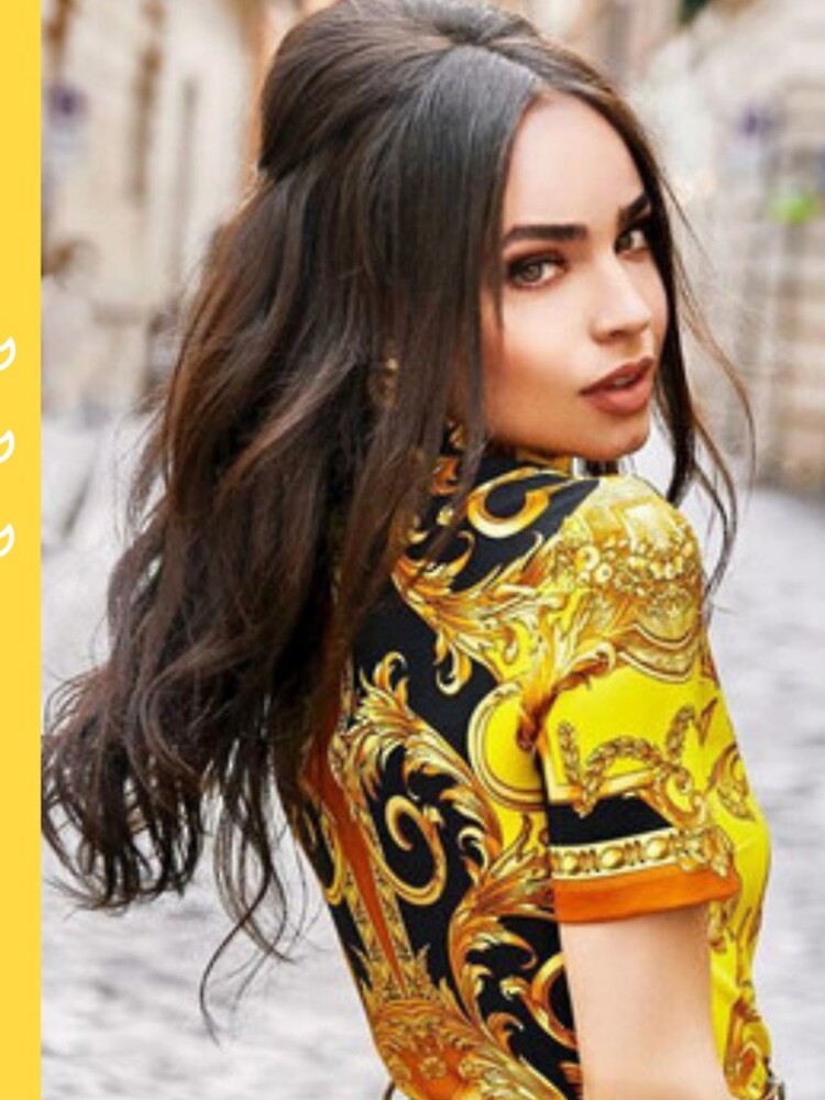 Imagen 4 de 4, Funda de iPhone con la obra Sofia Carson, diseñada y vendida por debnamcarson.