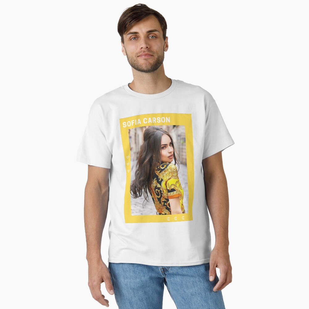 Vista previa del artículo con la obra «Camiseta clásica», diseñado y vendido por debnamcarson.