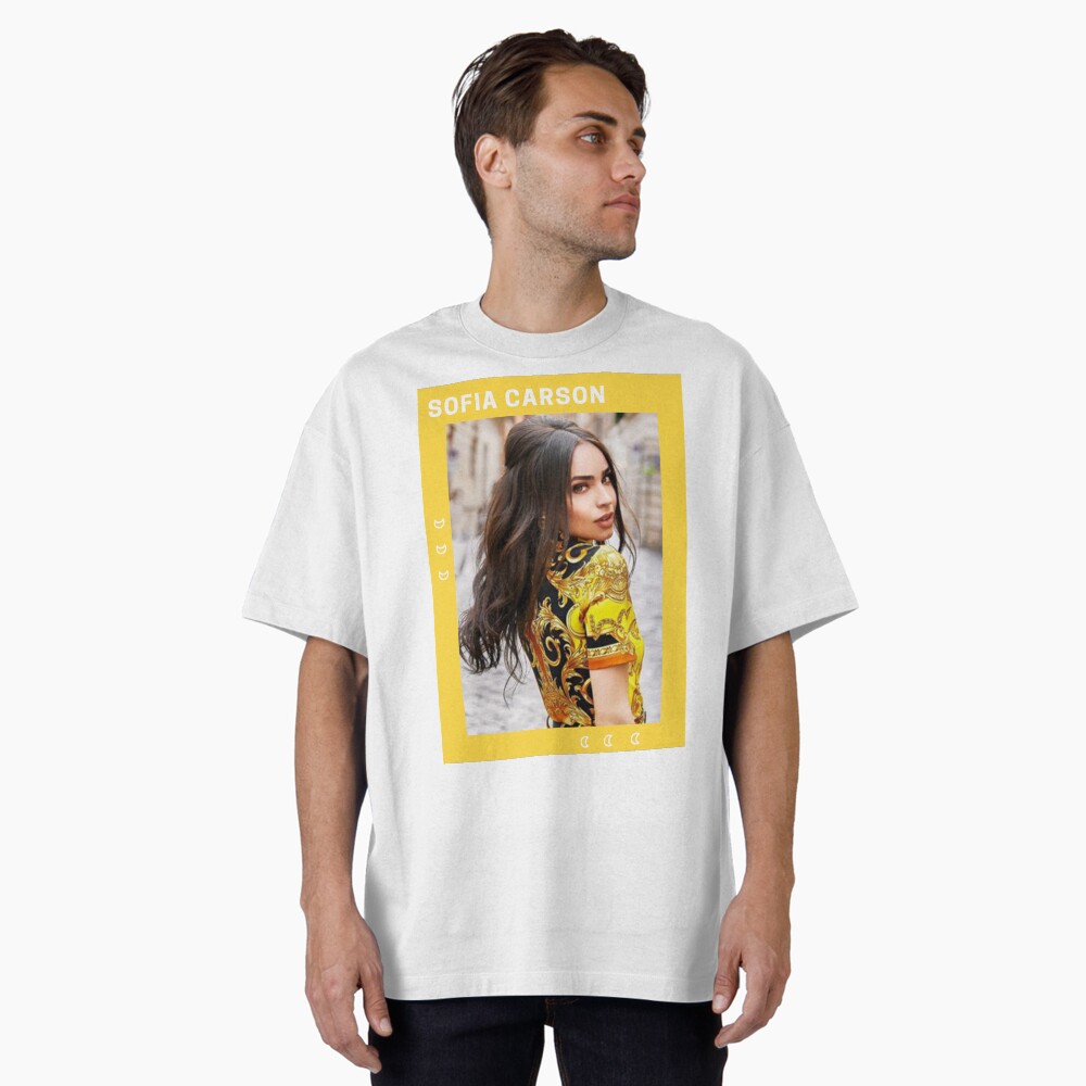 Vista previa del artículo con la obra «Camiseta oversize», diseñado y vendido por debnamcarson.
