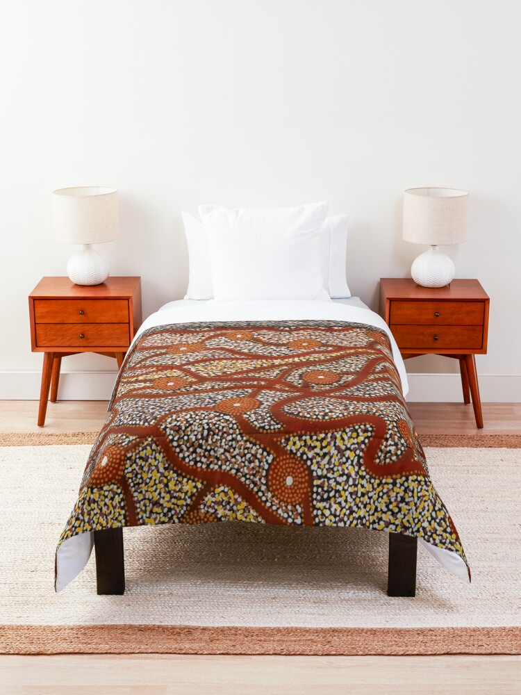 Alternate view of Majestic Mountains Comforter