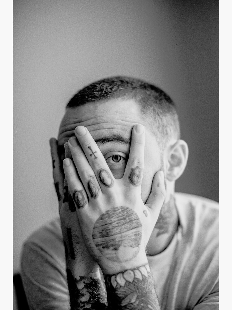 Mac Black And White by jasonnavarro