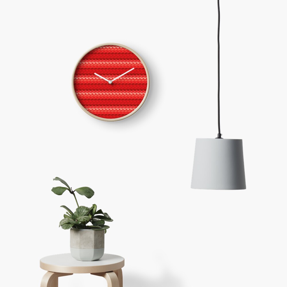 Faux slip stitch crochet pattern with red hues Clock