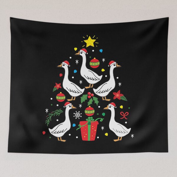 Aperçu de l'œuvre Goose Christmas Ornament Tree créée et vendue par rafaeltto.