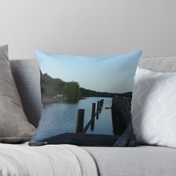 Item preview, Puente del pie del Támesis designed and sold by EARNESTDESIGNS.