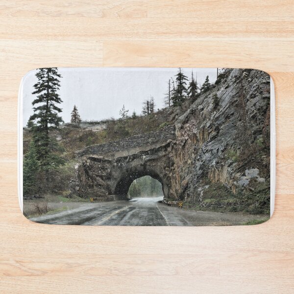 Artikelvorschau, Tunnel - Abstieg vom Red Mountain Pass - Colorado entworfen und verkauft von jtrommer.