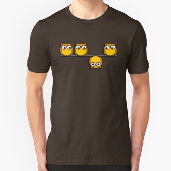 A whole new perspective for the owl Slim Fit T-Shirt