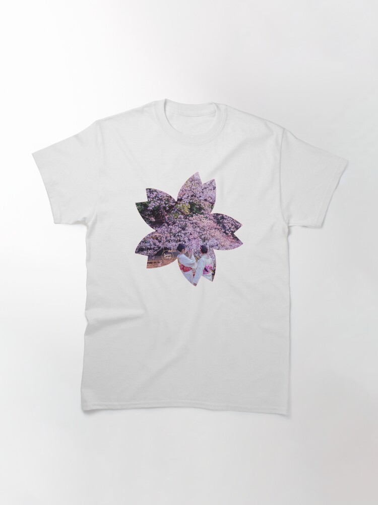 Alternate view of Hanami in Tokyo - Sakura Classic T-Shirt
