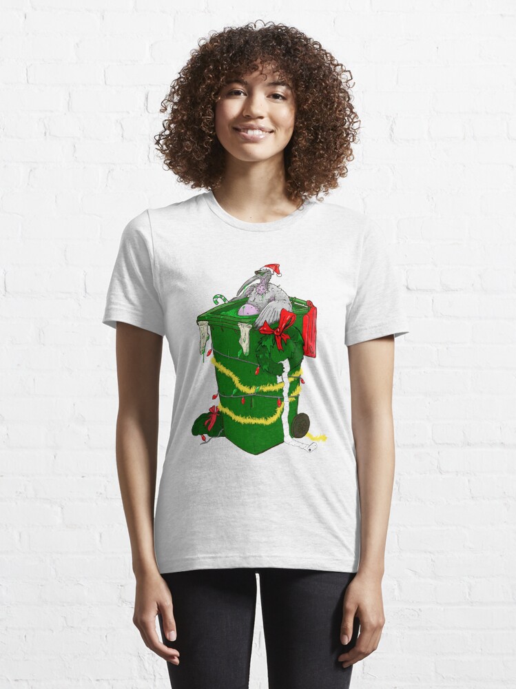 Discover Christmas Bin Chicken Essential T-Shirt