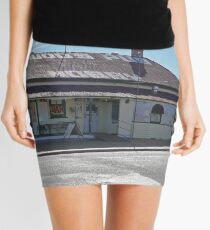 Rudd's Pub, Nobby, Qld, Australia Mini Skirt
