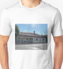 Rudd's Pub, Nobby, Qld, Australia Unisex T-Shirt