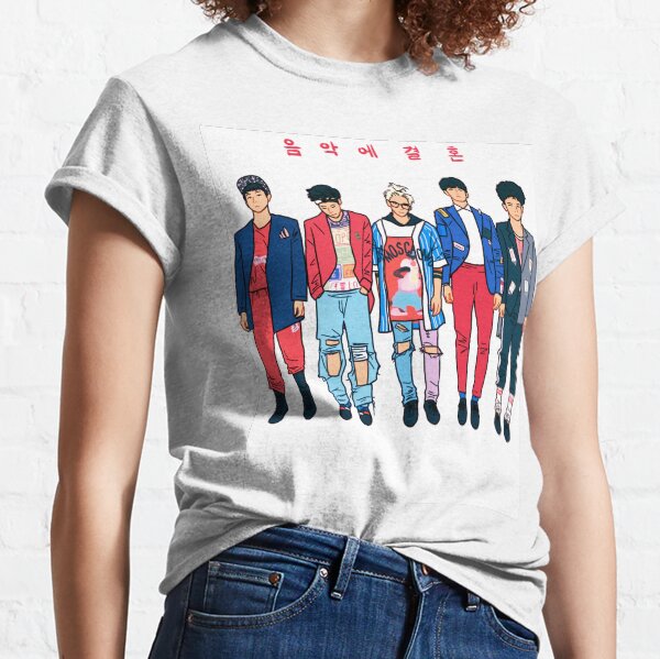 SHINee - Married to the Music Classic T-Shirt
