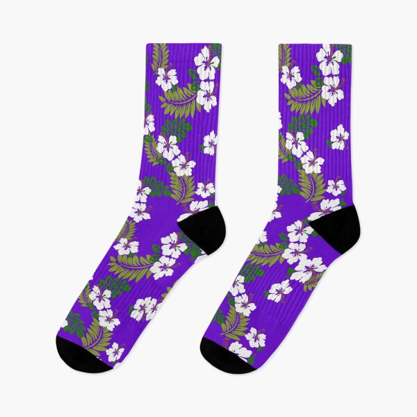 Artikelvorschau, Hawaiian White Hibiscus Pattern auf Lila Hintergrund entworfen und verkauft von SOCKSbySBD.