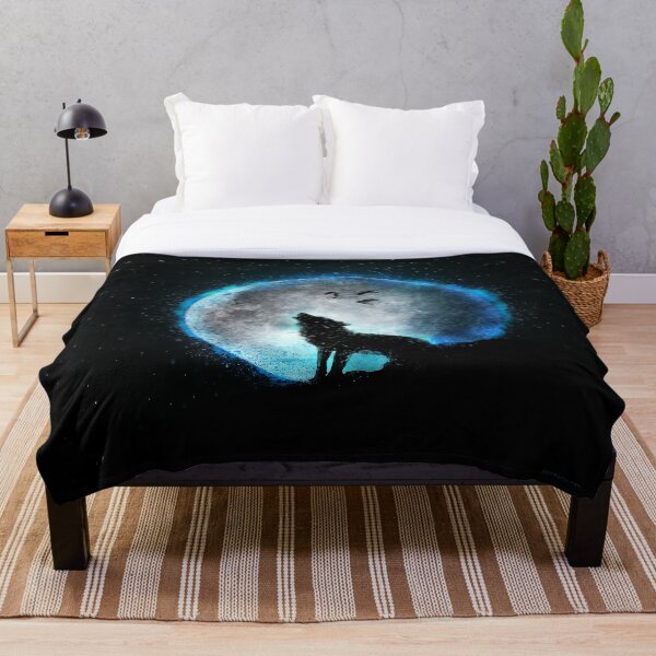 Midnight Howl Throw Blanket