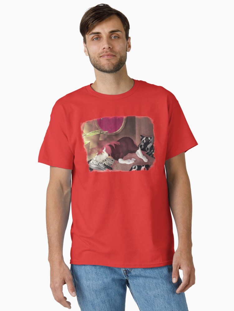 Aperçu 1 sur 7. T-shirt classique avec l'œuvre L'heure de la sieste [Cheval][Rat] créée et vendue par ScotisFr.