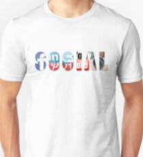 Social networks addicted !! Unisex T-Shirt