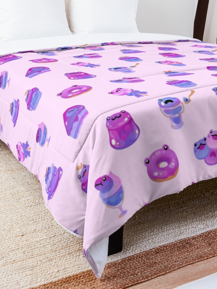 Alternate view of Blueberry frog Comforter
