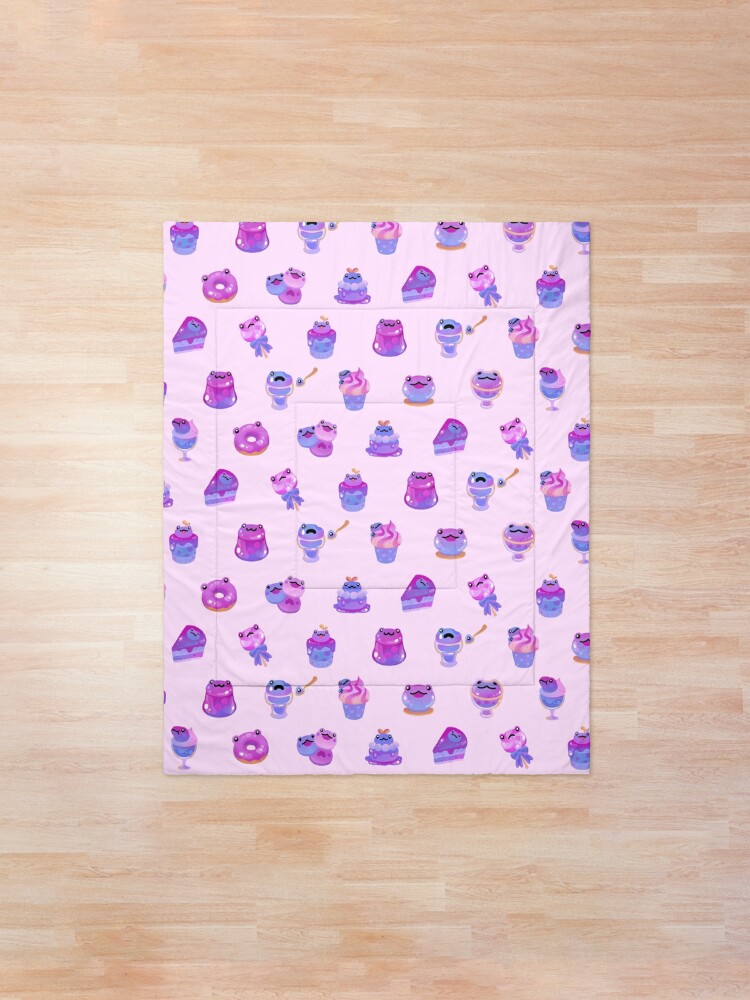 Alternate view of Blueberry frog Comforter