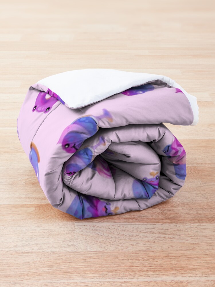 Alternate view of Blueberry frog Comforter