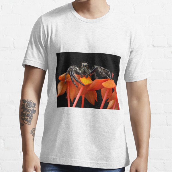 Jumping spider macro Hyllus On Flowers Essential T-Shirt