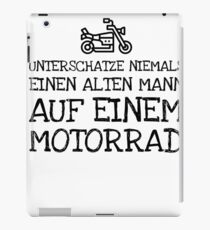 Unterschatze Niemals Einen Alten Mann Auf Einem iPad Case/Skin