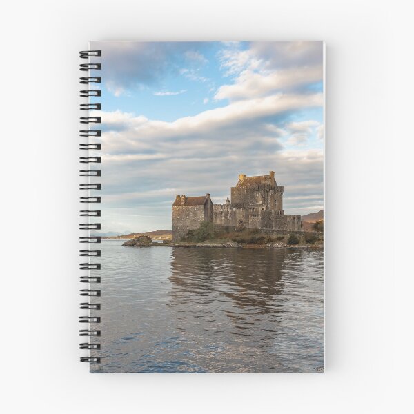 Aperçu de l'œuvre Château d'Eilean Donan, Dornie, Kyle of Lochalsh, les Highlands, Écosse créée et vendue par NatureSight.