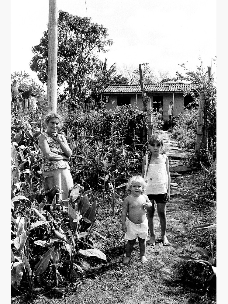 On a bike in Cuba - Family at the Roadside by rogues70